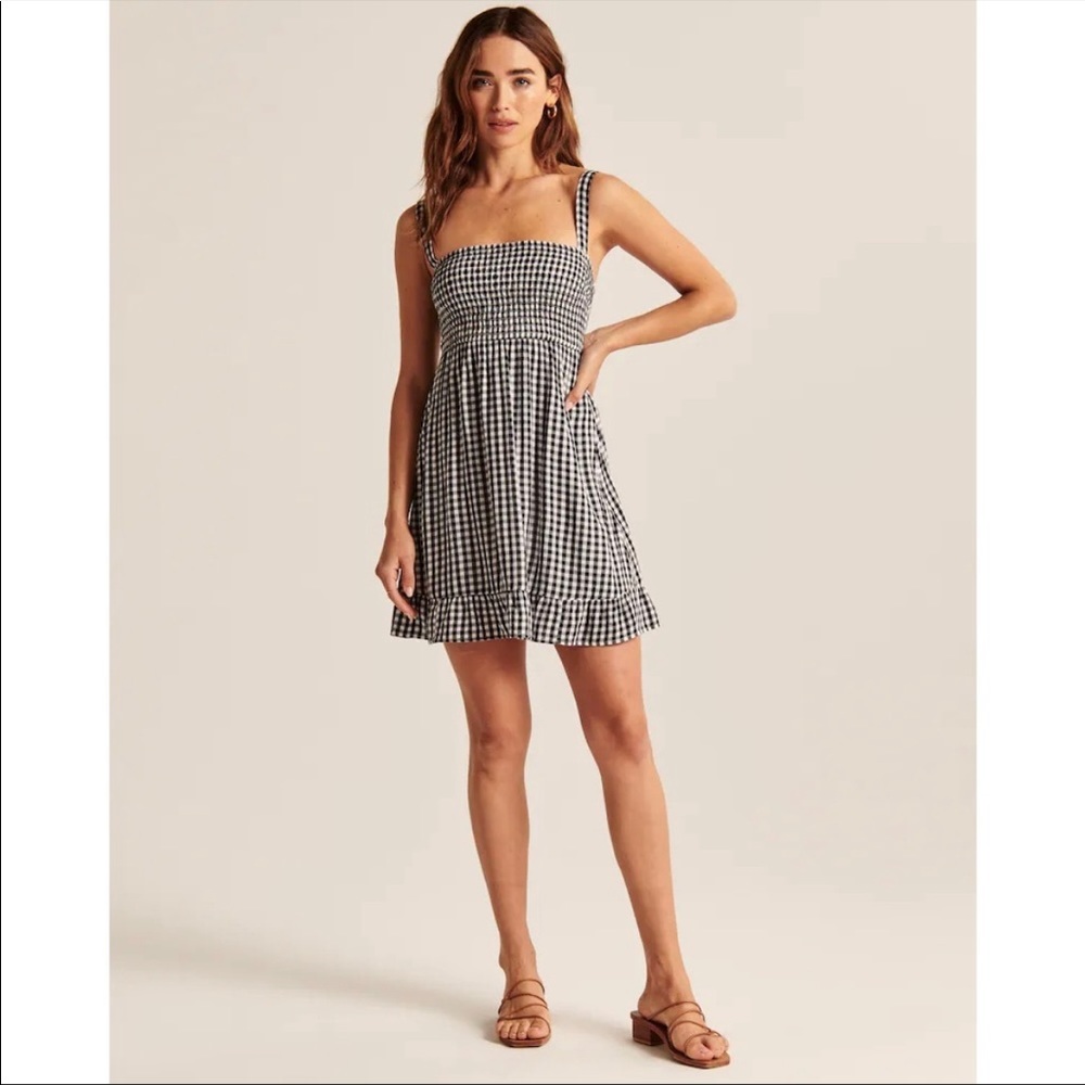 NWOT Abercrombie Smocked Square Neck Mini Dress